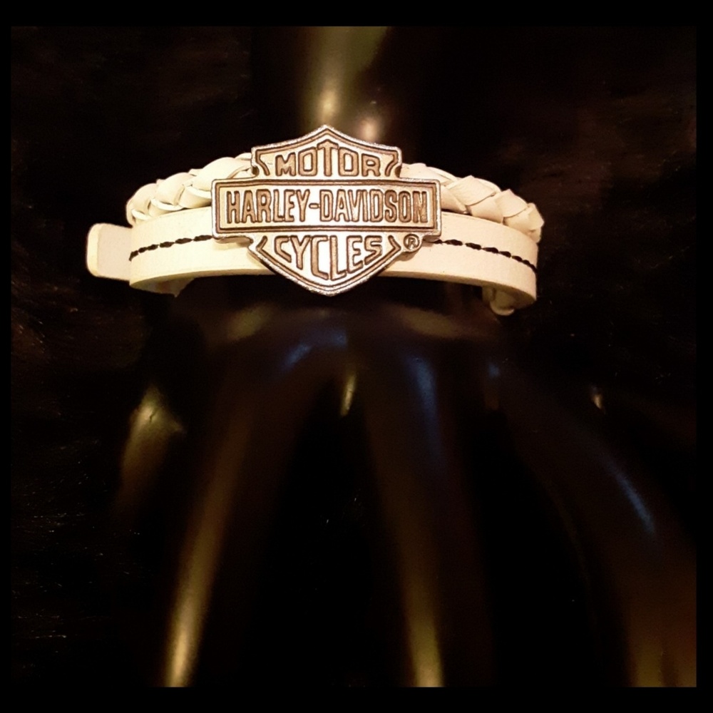 Vintage Harley-Davidson Leather Wrap Bracelet!๐ - Picture 1 of 4
